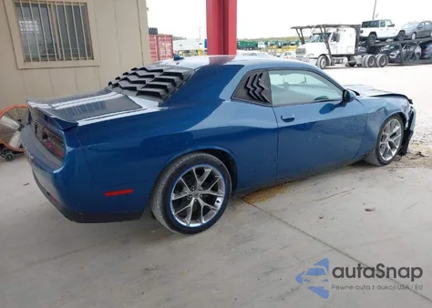 2021 Dodge Challenger Gt z USA, uszkodzony, nr VIN 2C3CDZJG4MH681271